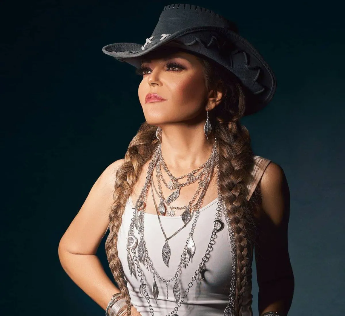 تسريحات شعر سميرة سعيد 2021