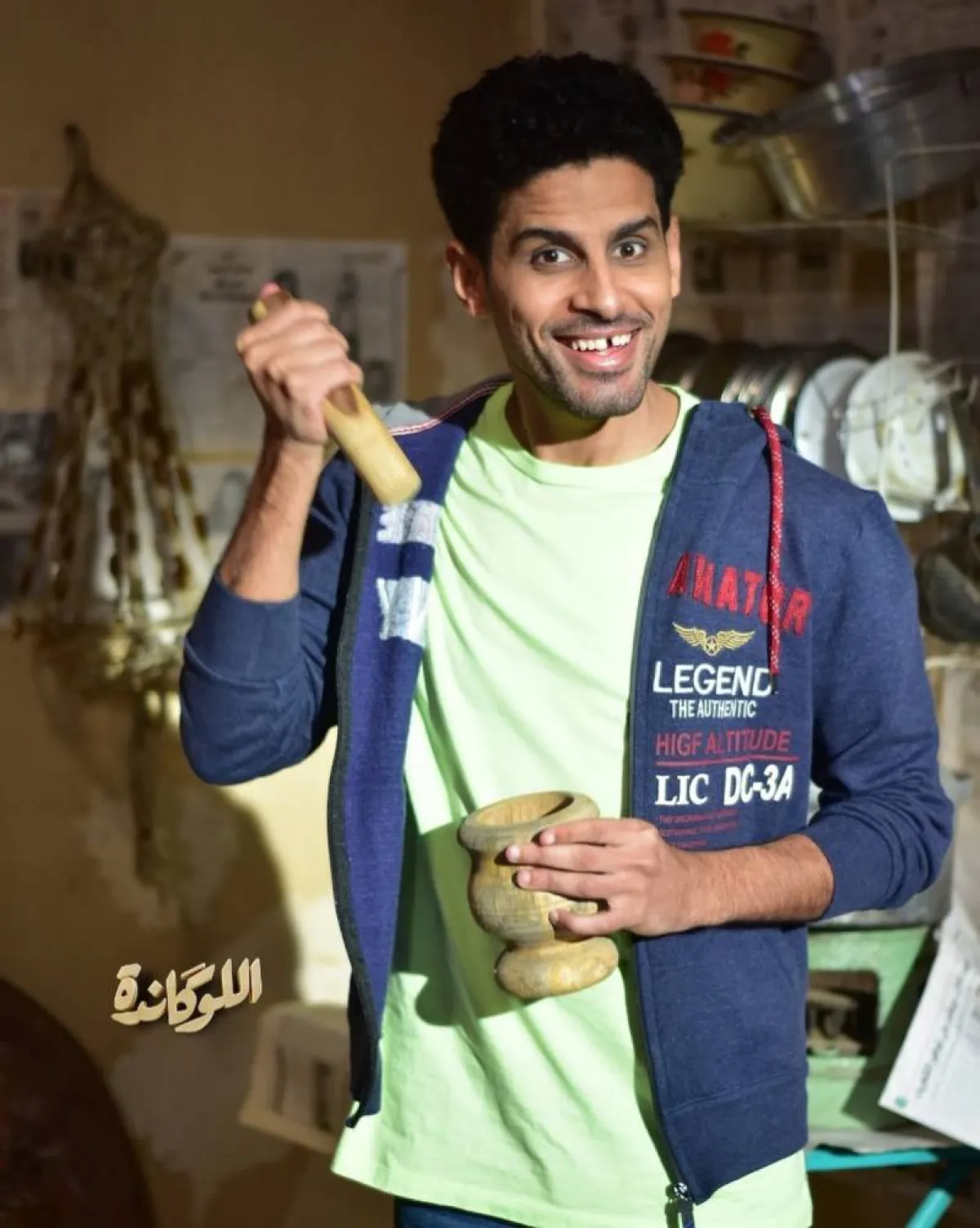 حمدي الميرغني من كواليس مسرحية اللوكندة التي تم عرضها في موسم الرياض - الصورة من حساب الميرغني على انستغرام