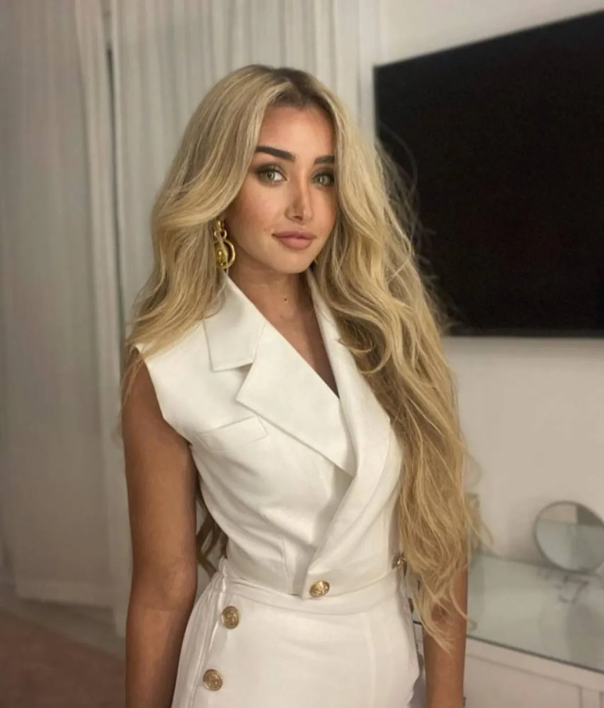  هنا الزاهد - الصورة من حساب هنا على انستغرام