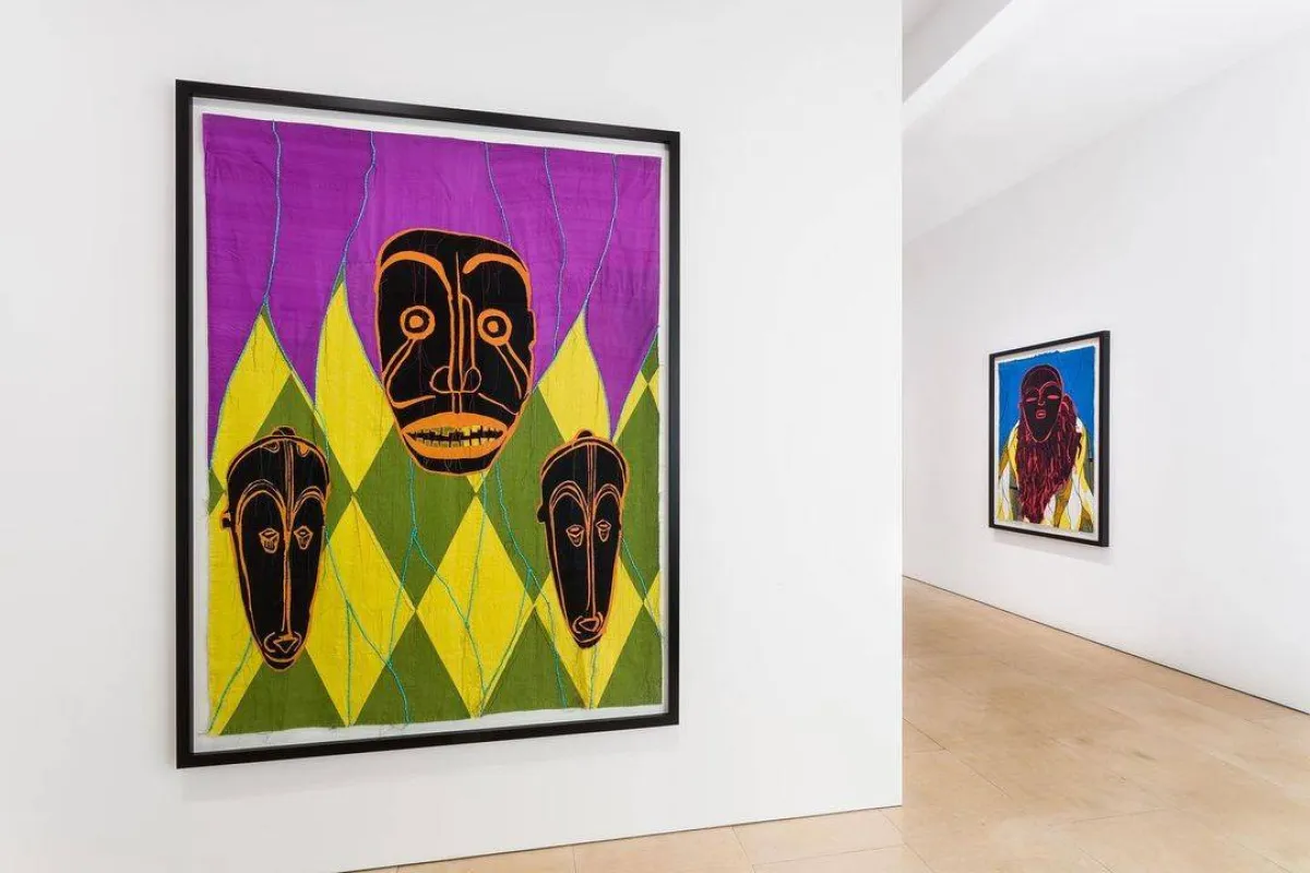 أعمال الأمريكي النيجيري ينكا شونيبار