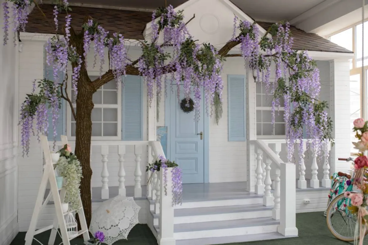 تغيير لون طلاء باب المنزل