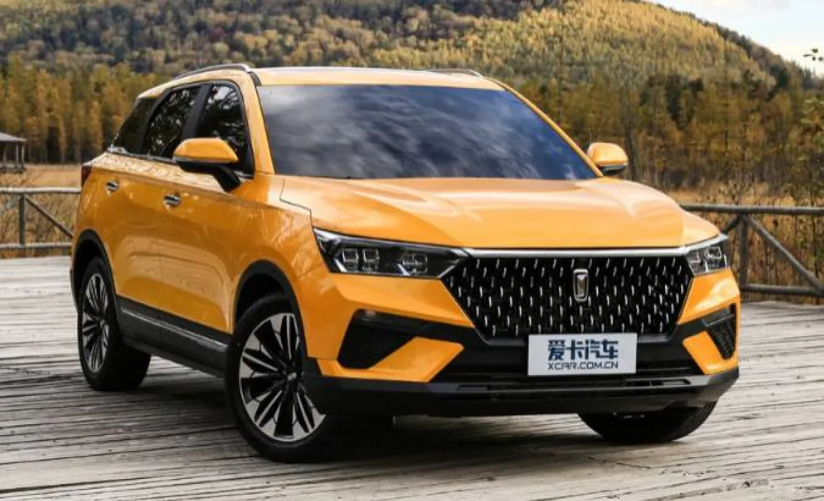 بيس تون T77 الصينية بالأسواق العالمية 