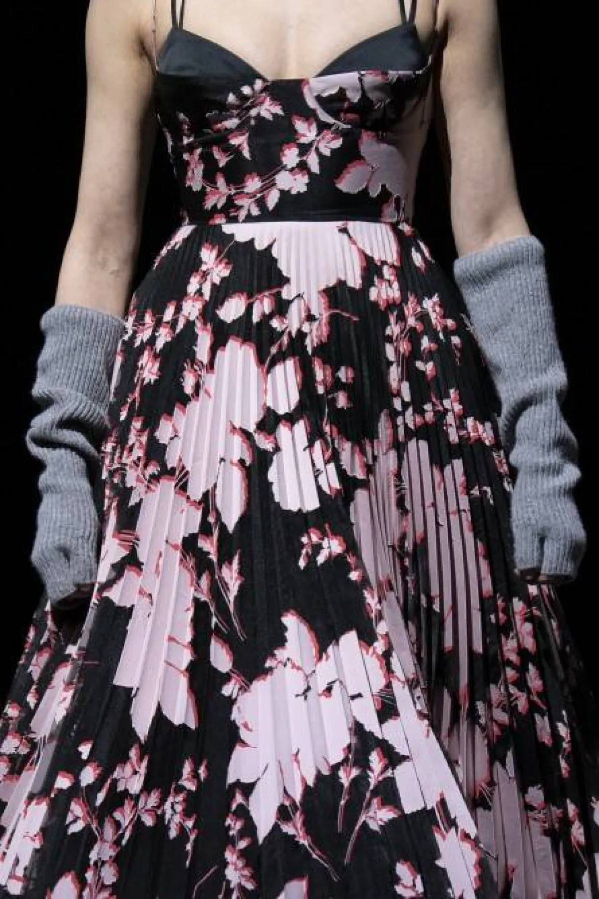 موديلات قفازات