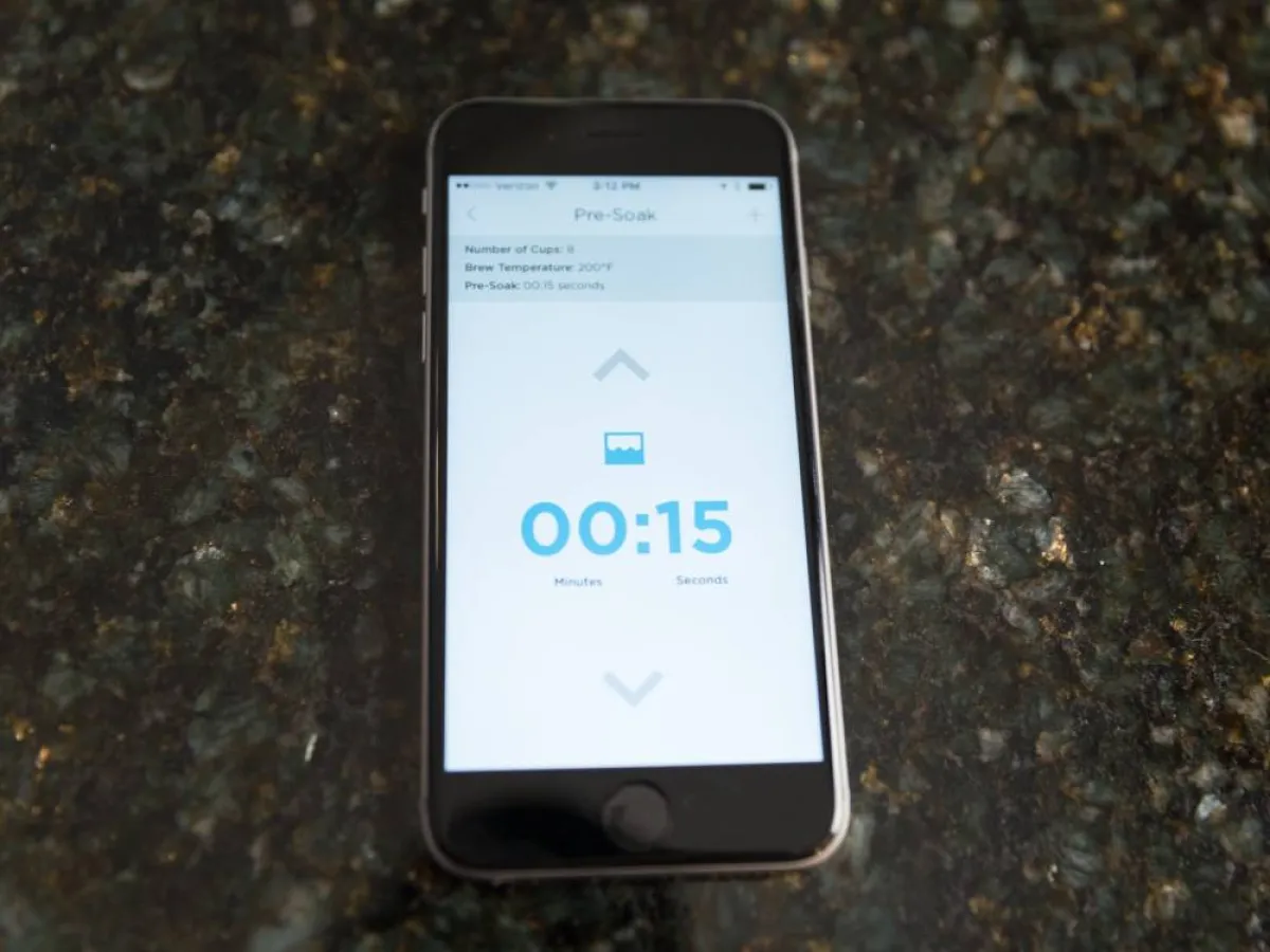 تطبيق إلكتروني خاص بماكينة تحضير القهوة
