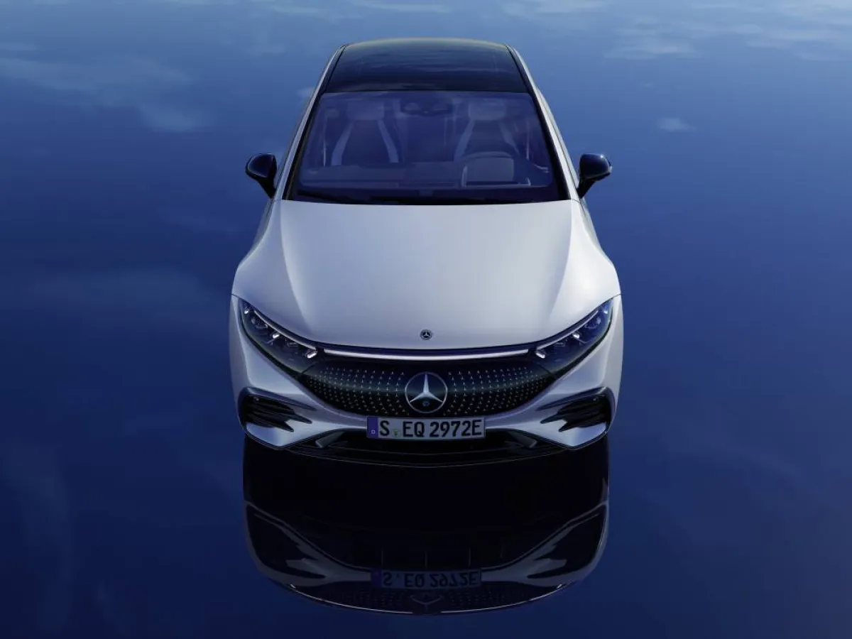 مرسيدس-بنز بتقنية القيادة الذاتية في طرازي2022S&EQS   