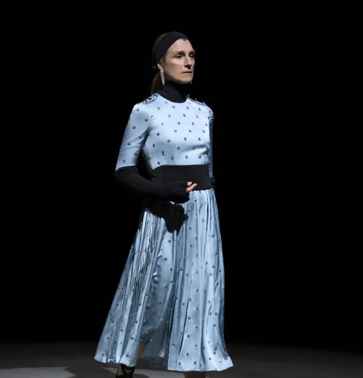 تصميم من إردم لخريف وشتاء 2021- 2022