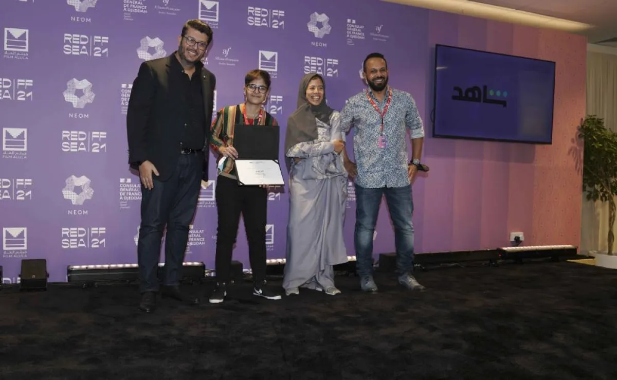 المخرجة جواهر العامري تمنح جائزة 100 ألف دولار عن فيلمها هالة عزيز -  الصورة من المسؤول الإعلامي لمجموعة mbc