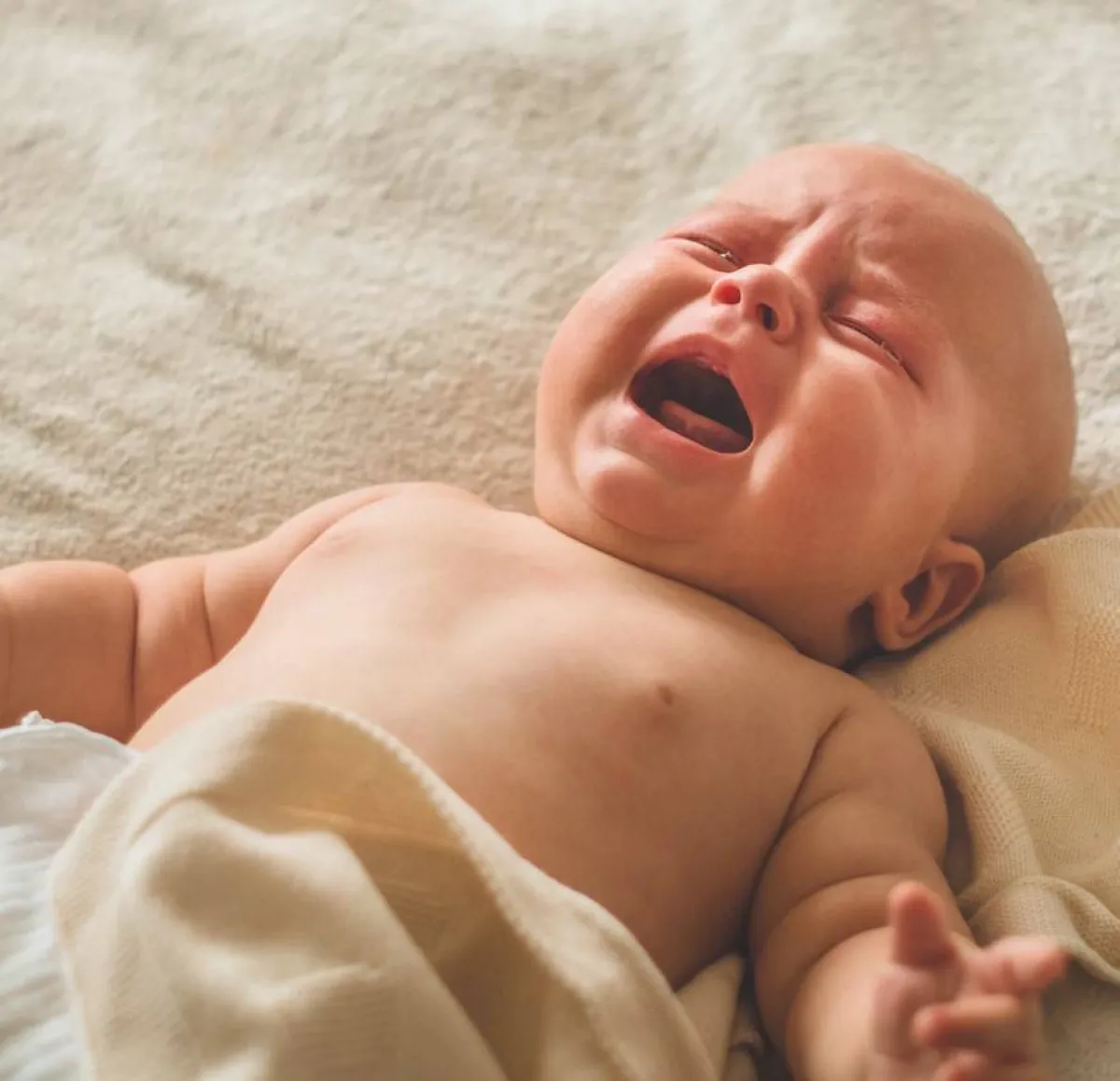 صورة لمولود يبكي