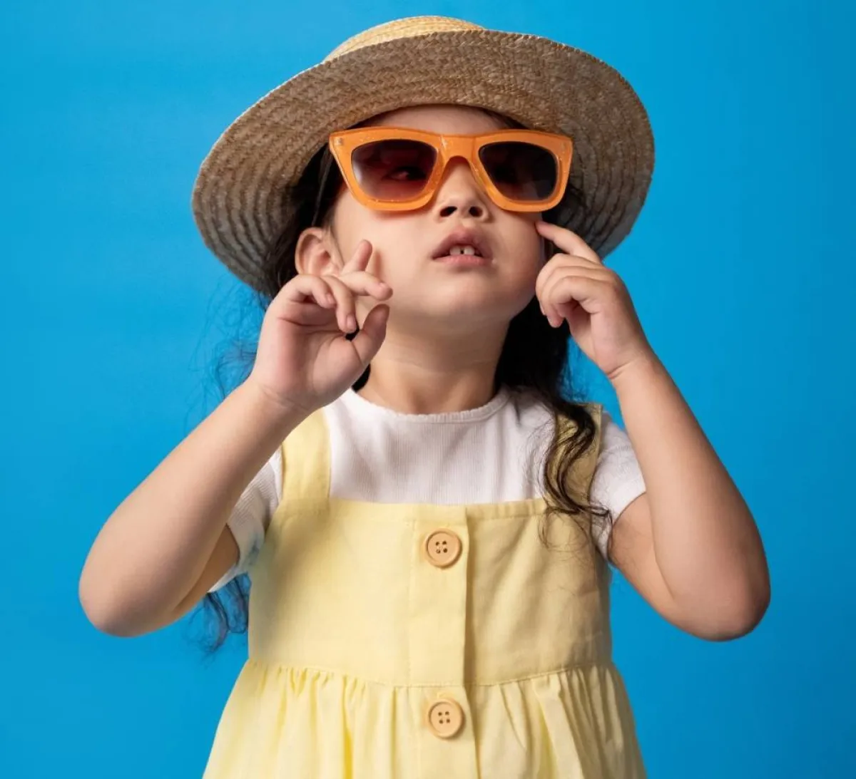 صورة بنت تتصف بالنعومة