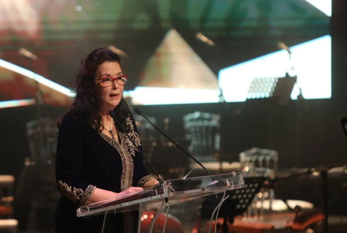 وزيرة الثقافة التونسية حياة قطاط القرْمازي أثناء إلقاء كلمتها- الصورة من موقع وزارة الثقافة على الفيسبوك