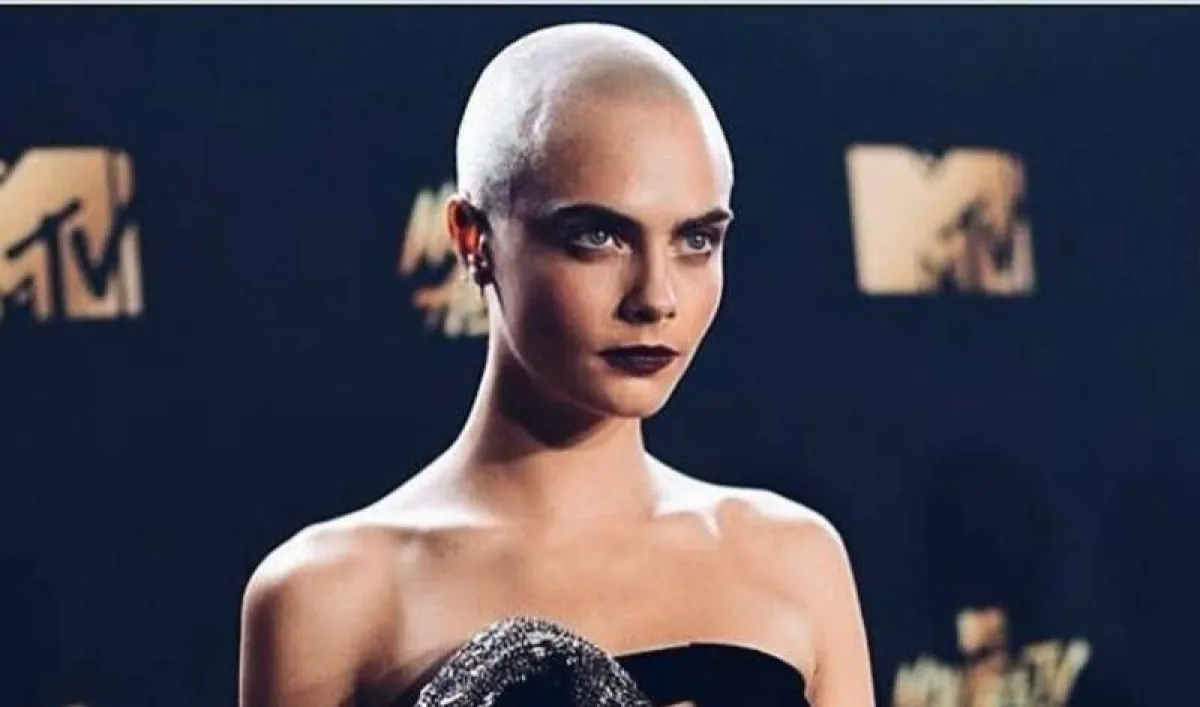 كارا ديليفين