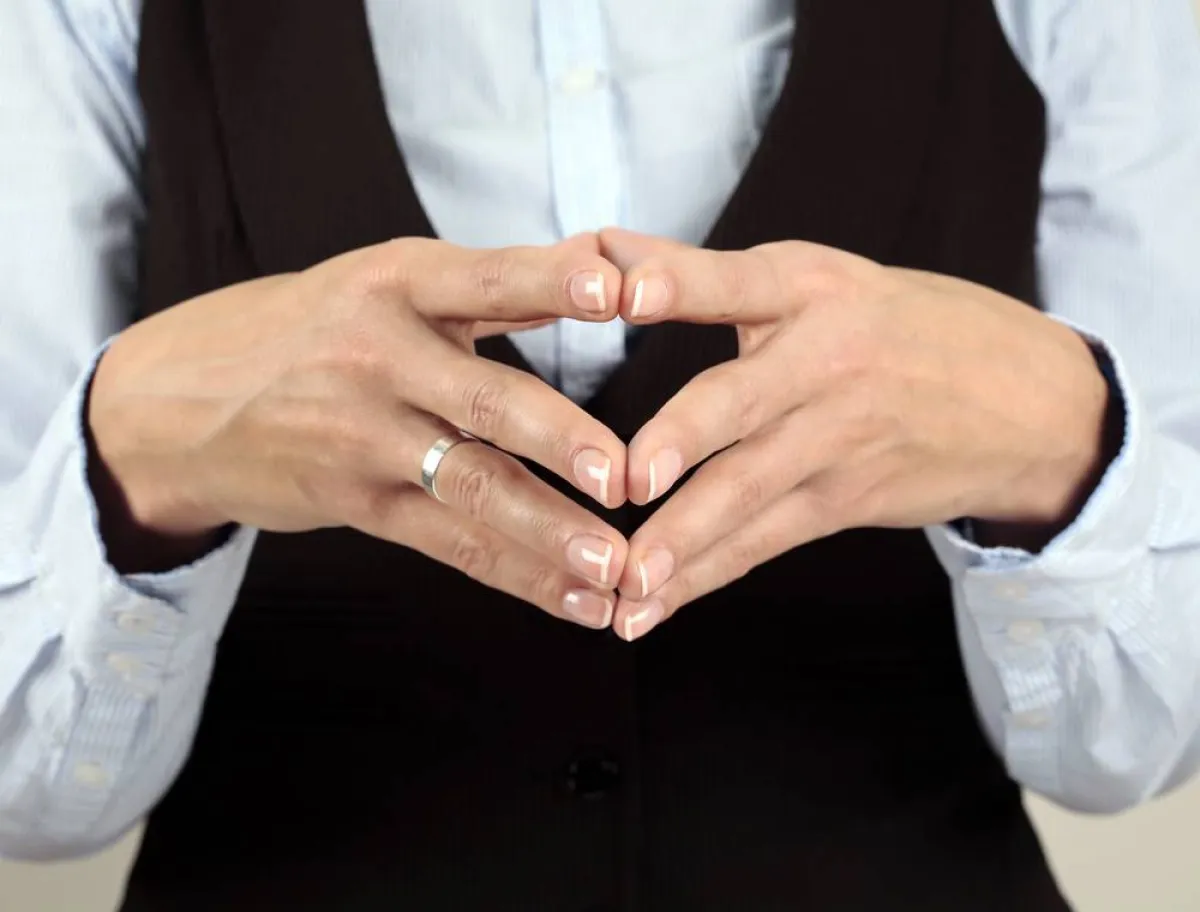 لغة الجسد في إتيكيت التعامل