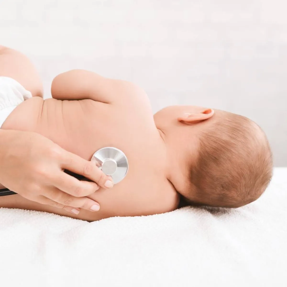 صورة لرضيع مريض