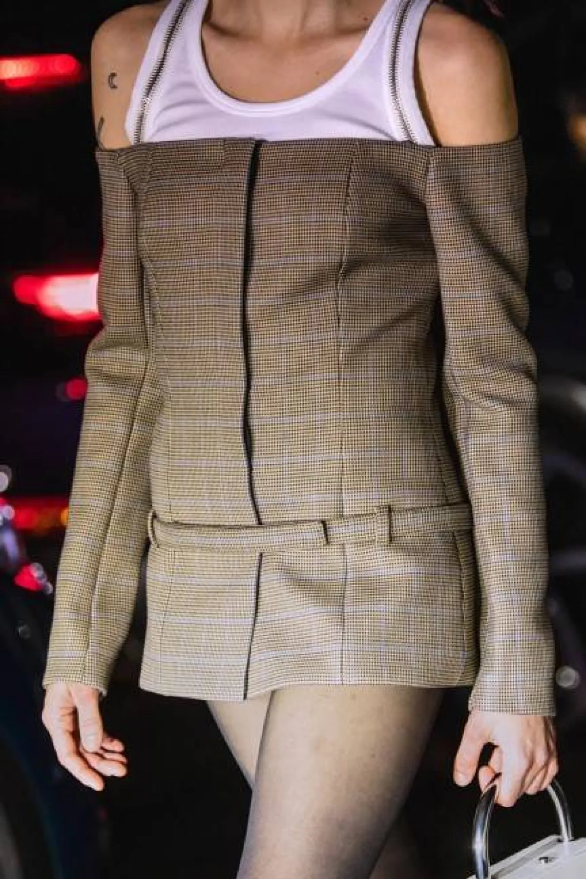 سترة بأكتاف منسدلة من كوبرني