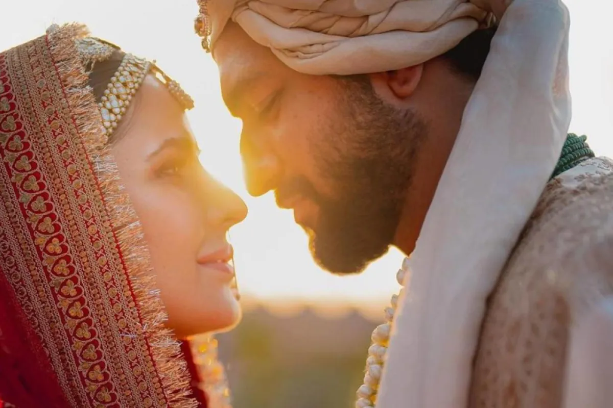 كاترينا كيف وزوجها في لقطة رومانسية من حفل الزفاف- الصورة من حساب كاترينا على انستغرام