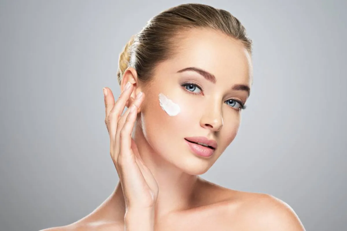 حمض الهيالورونيك للبشرة