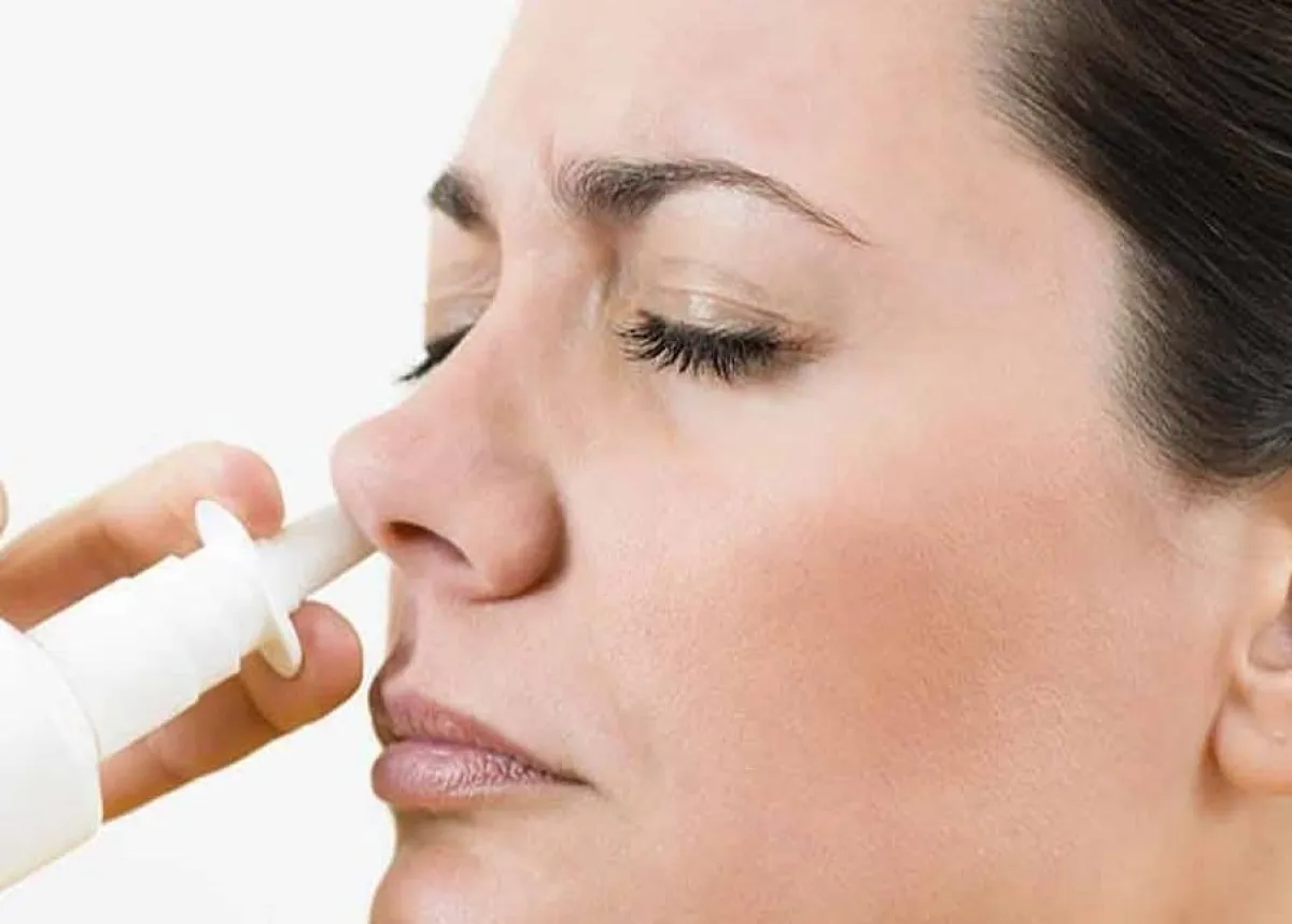 استخدام بخاخ الأنف بشكل خاطئ