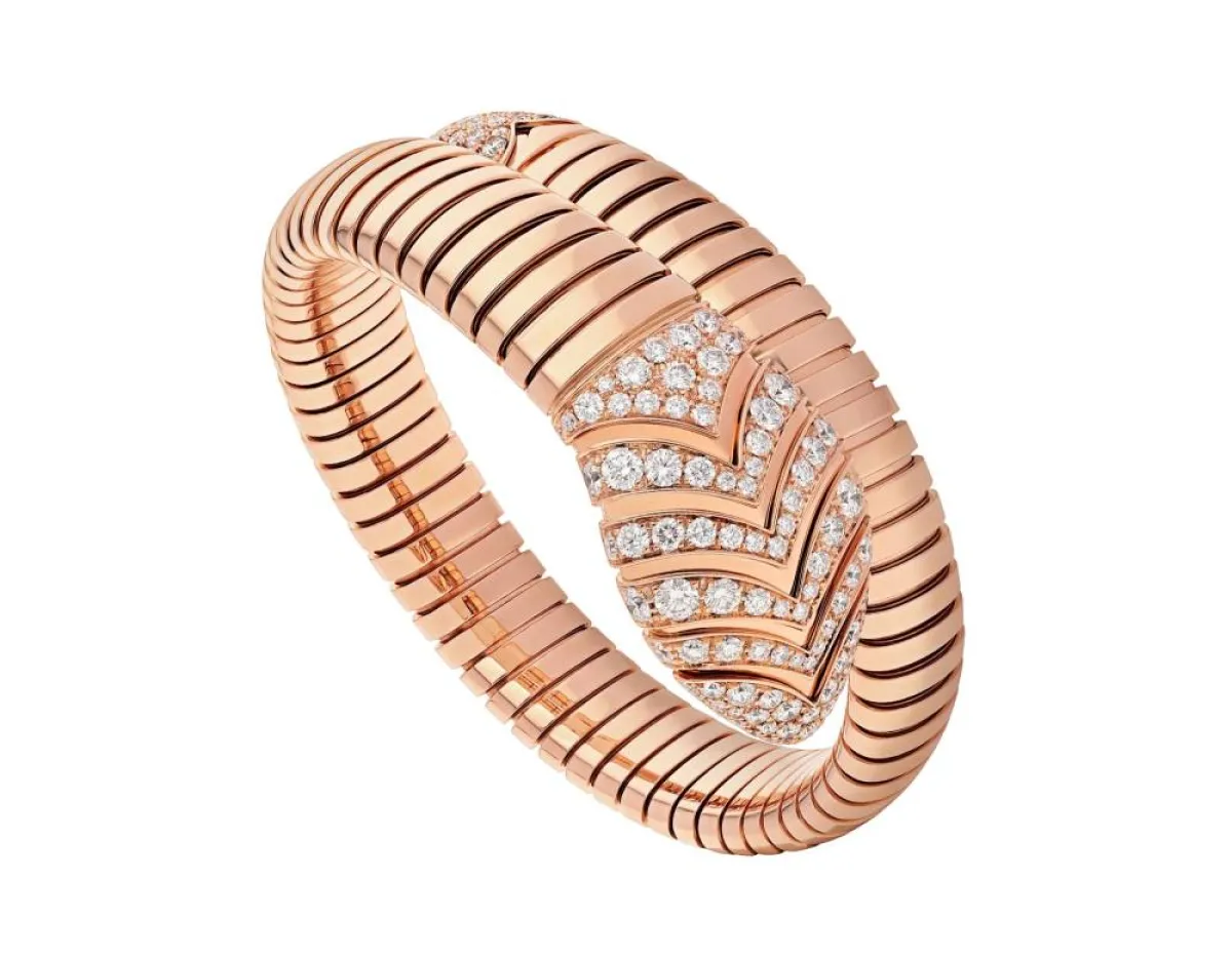 سوار ذهب مرصع بالألماس من بلغاري