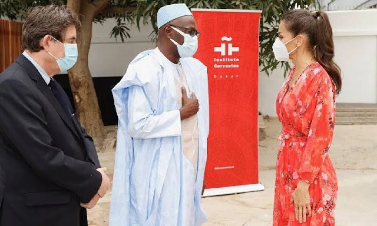 استقبال الملكة ليتيزيا بمعهد الثربانتس في السنغال- الصورة من موقع New my Royals