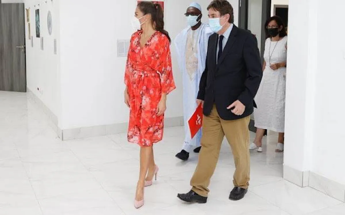 الملكة ليتيزيا تتفقد المعهد- الصورة من موقع New my Royals