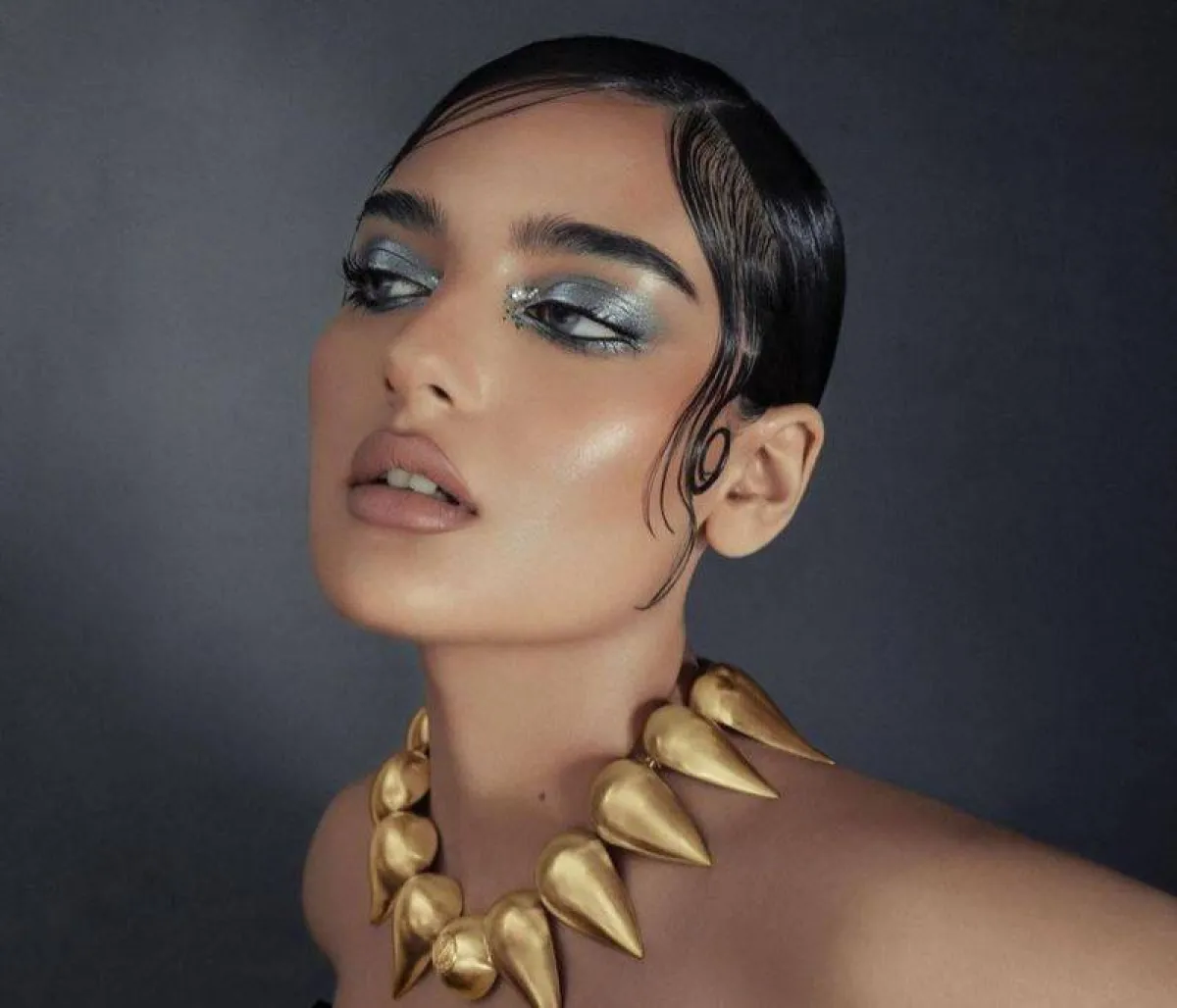 صيحات مكياج فخم