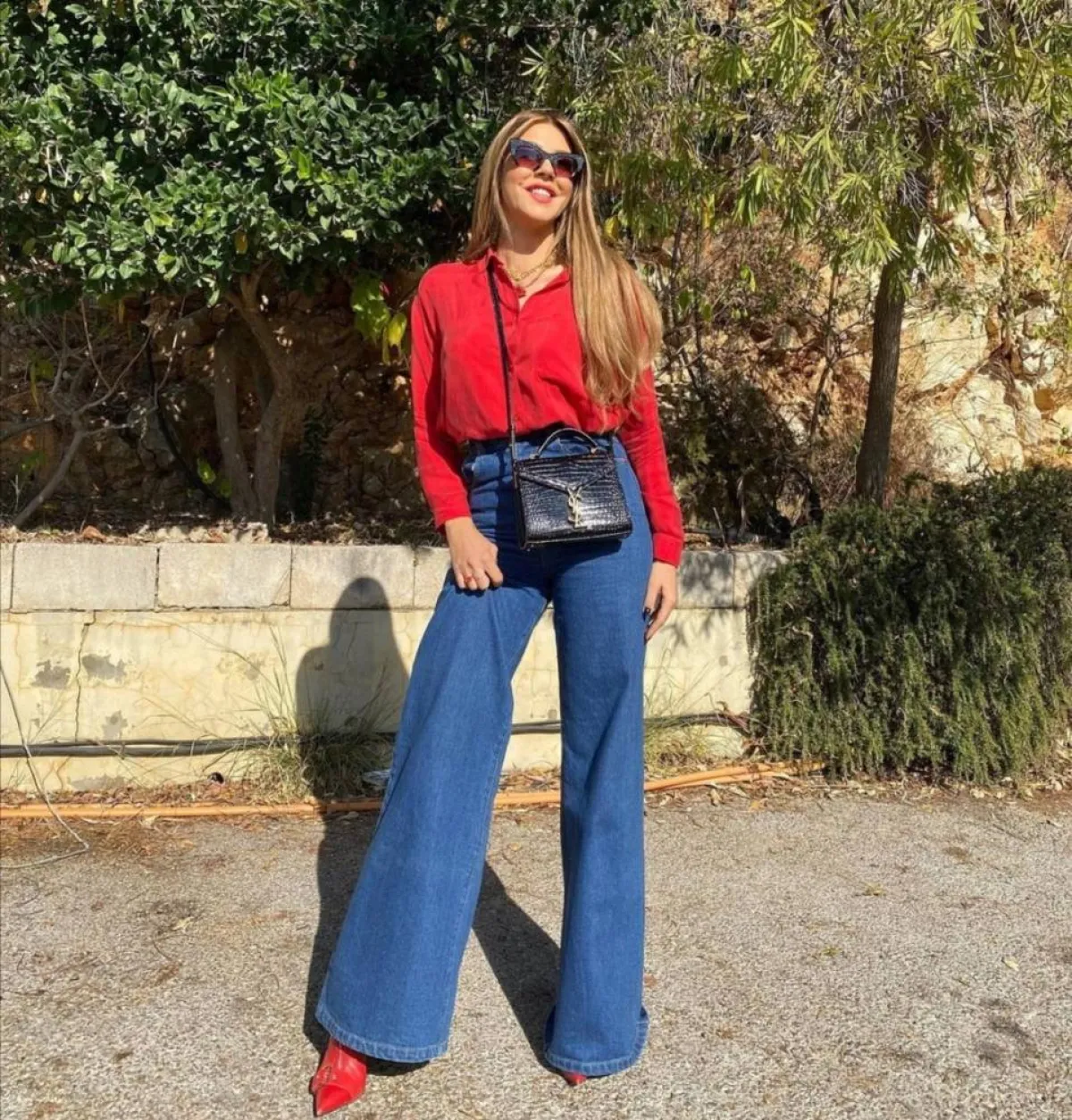 إطلالات النجمات بالجينز