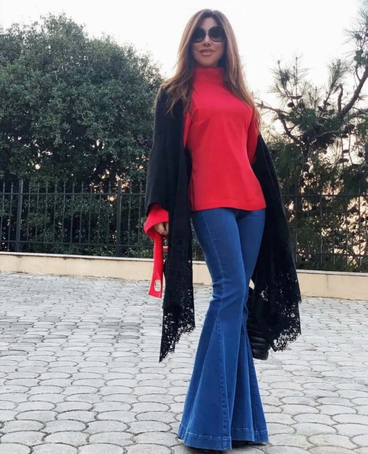 إطلالات النجمات بالجينز