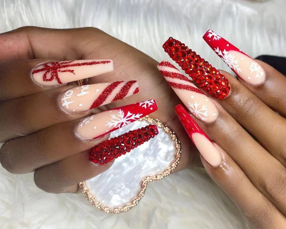 رسومات مناكير 2022