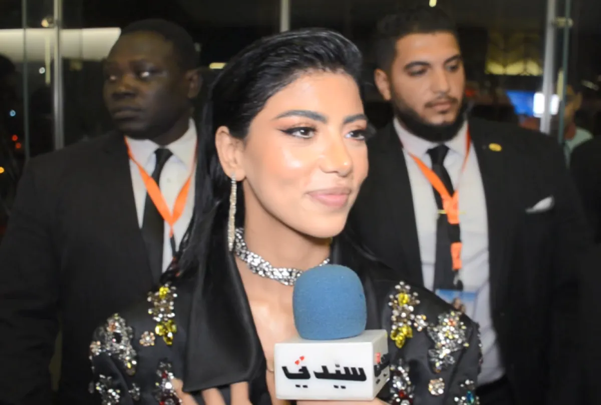 كارولين عزمي خلال لقائها بكاميرا سيدتي - الصورة خاصة بسيدتي.