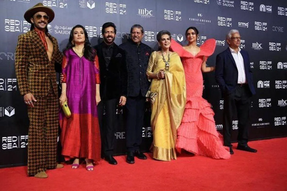 ديبيكا بادكون ورانفير سينغ في مهرجان البحر الأحمر السينمائي- الصورة من حساب المهرجان على إنستغرام