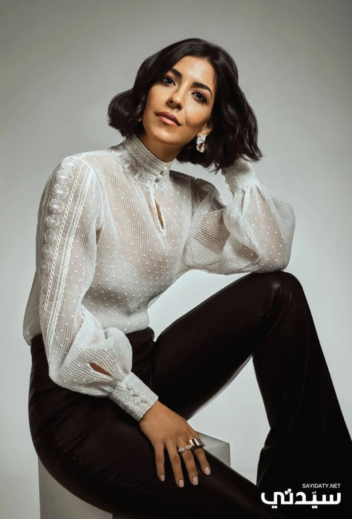 إطلالة هيا ياسمين الثانية في جلسة تصوير سيدتي