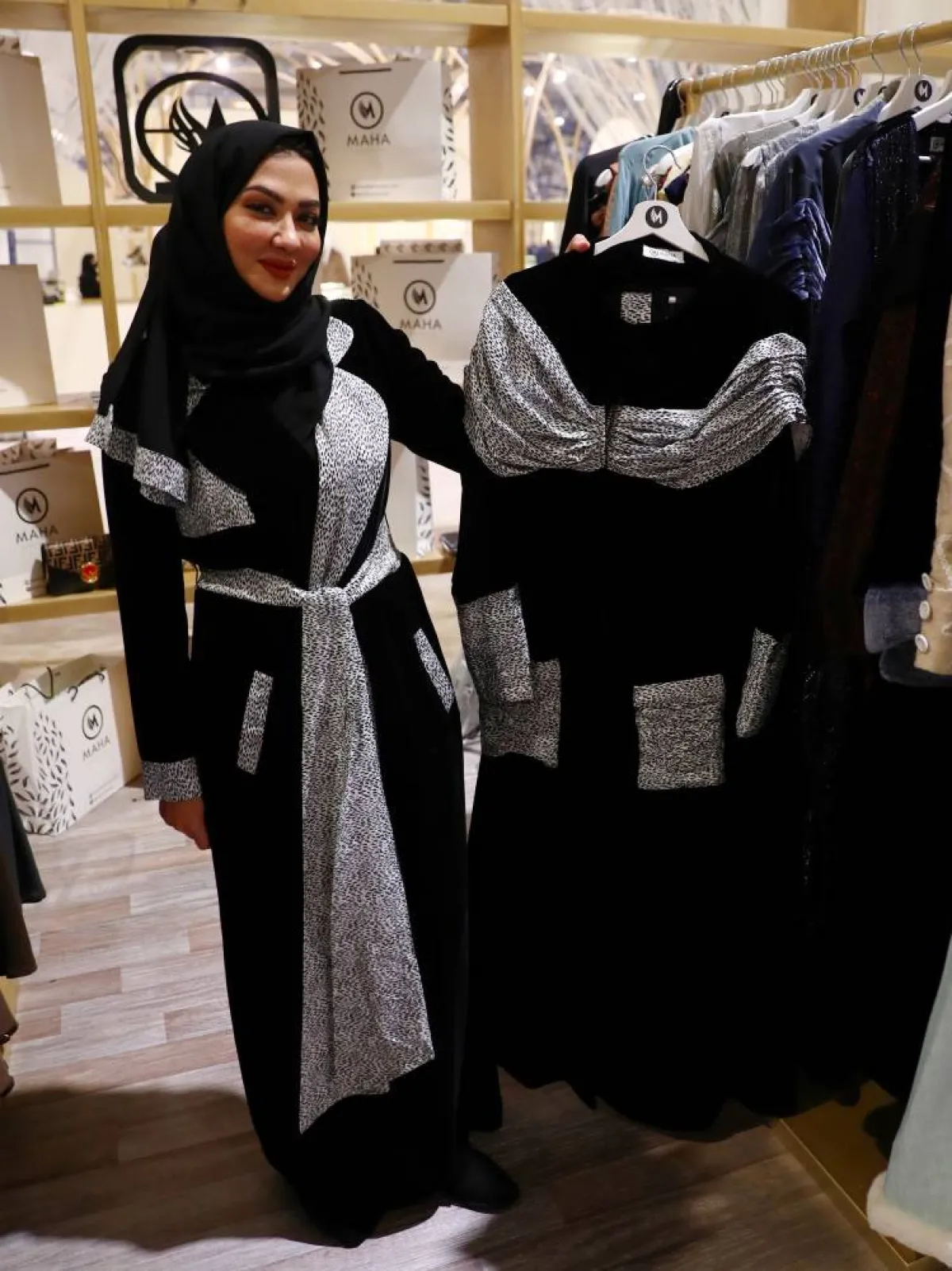 مها داوود ومجموعتها المصصمة لأنا عربية