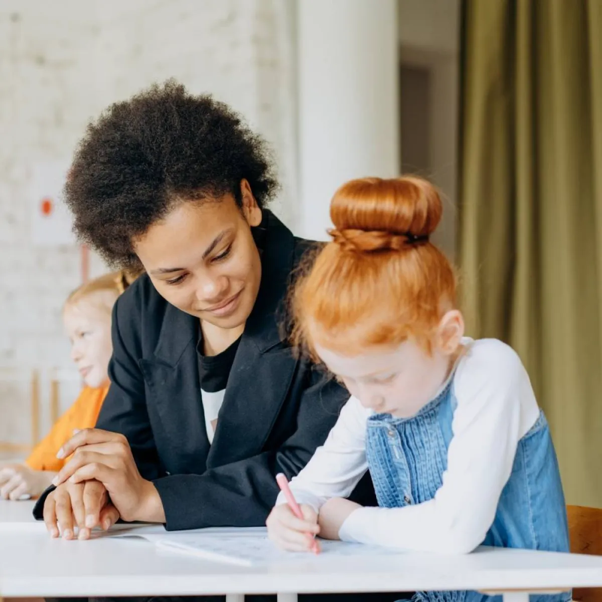 صورة لأم وطفلتها