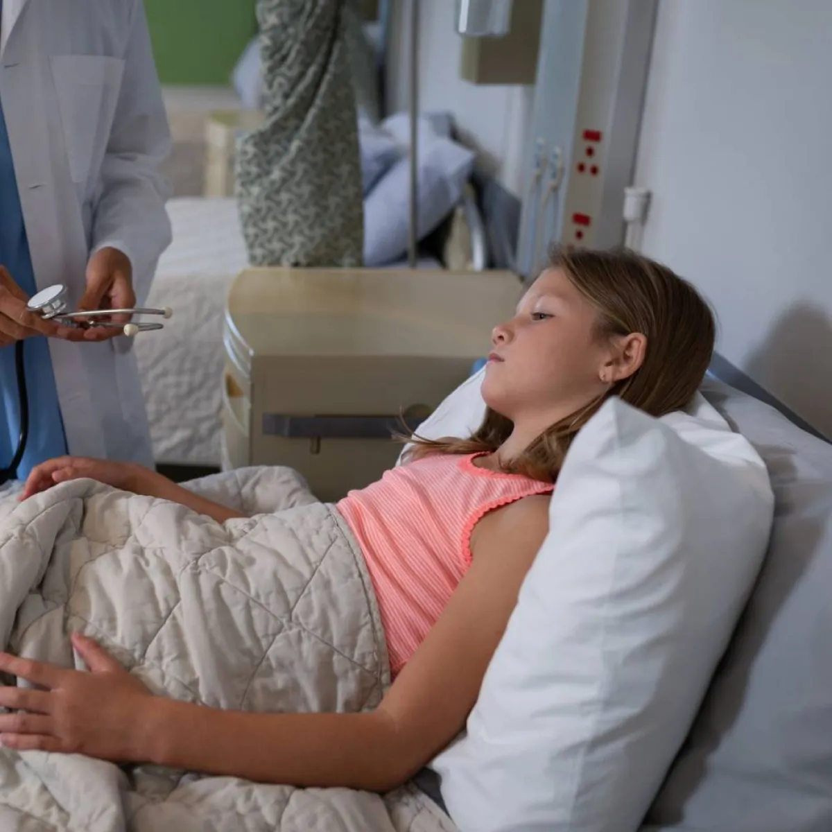 صورة لطفلة مريضة