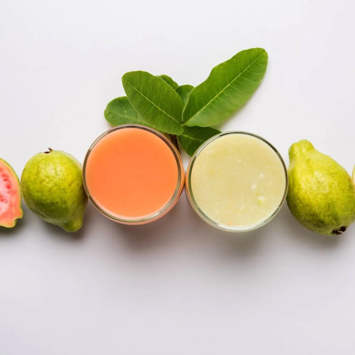 صورة لمجموعة من الفواكه