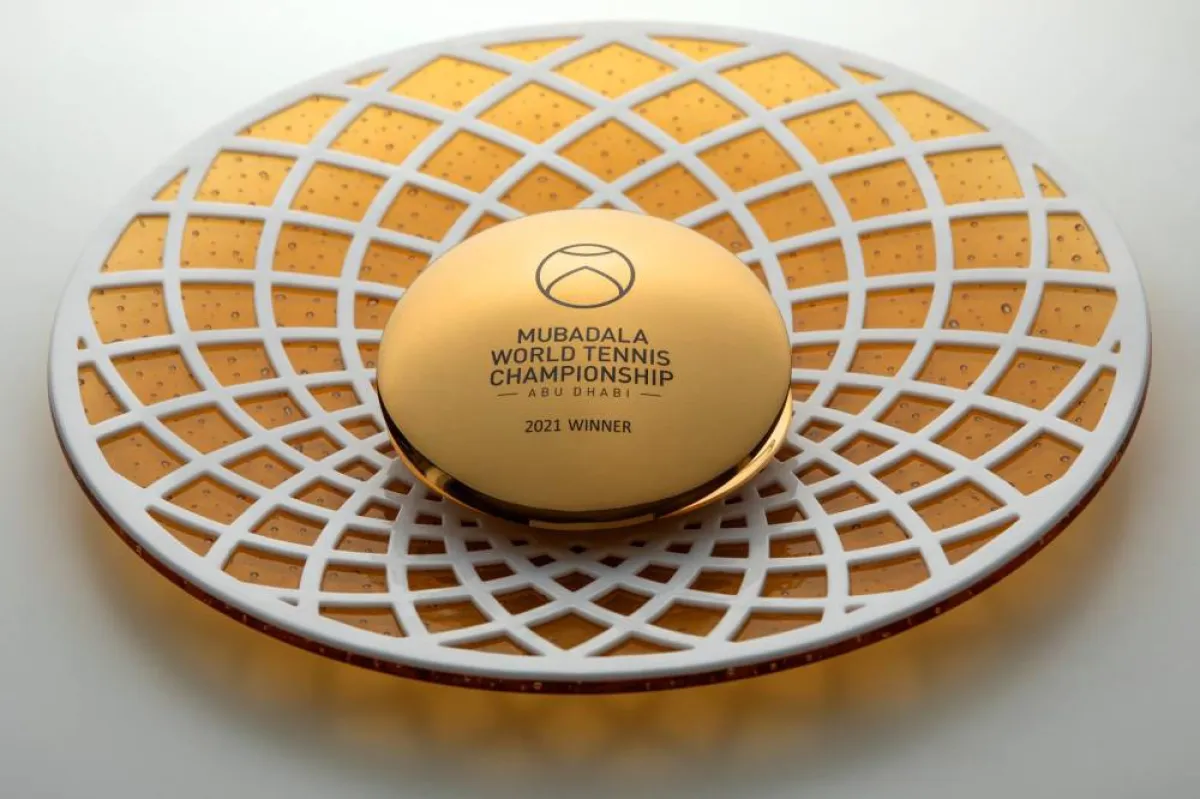 يحمل التصميم اسم موسم صيد اللؤلؤ. الصورة من "وام"