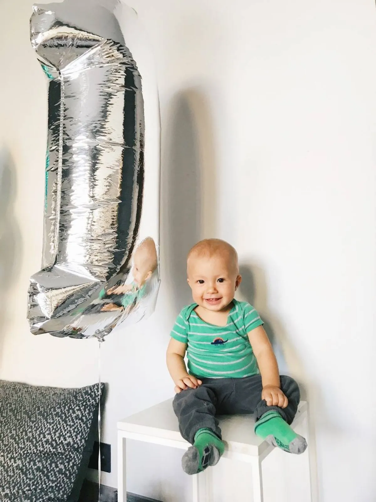 صورة لطفل عمره سنة