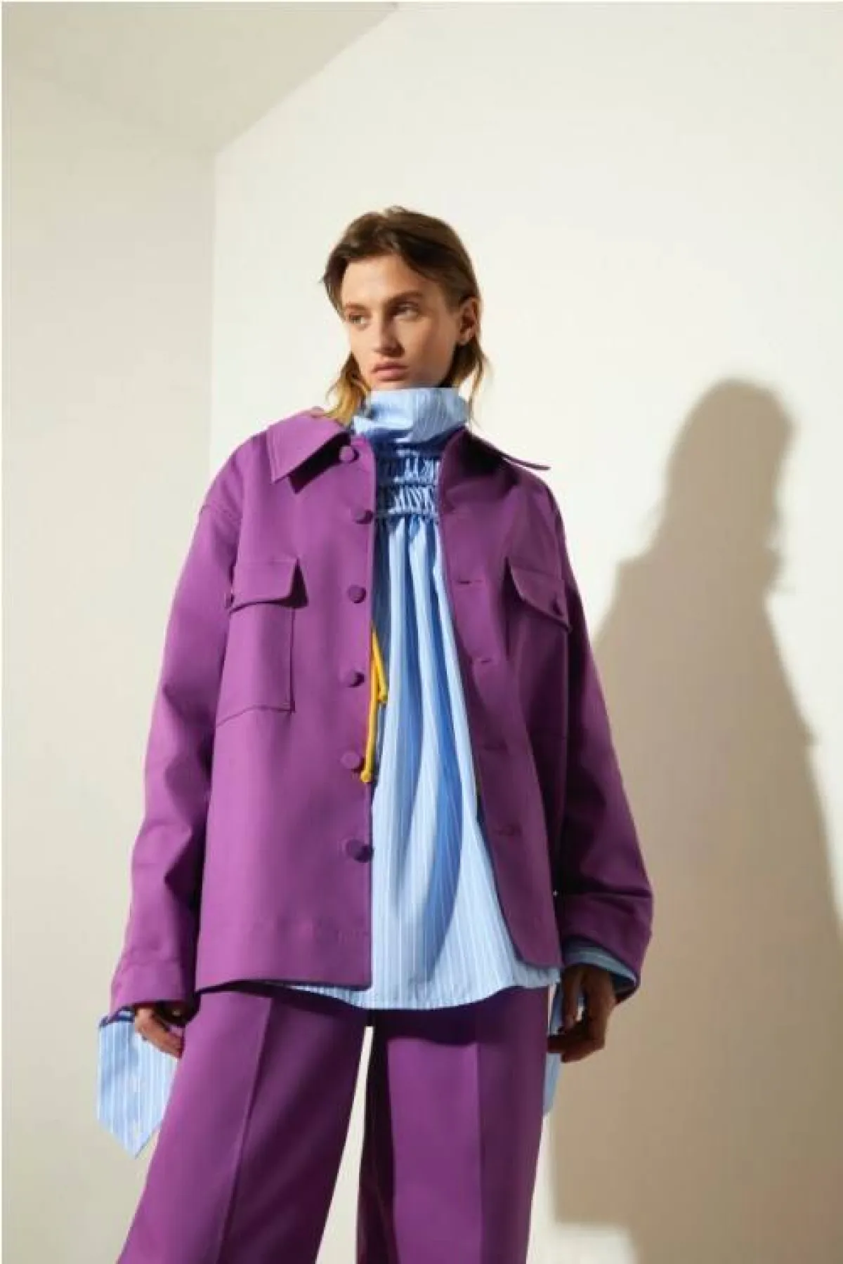 الجاكيت القميص من أكنفاس  Aknvas