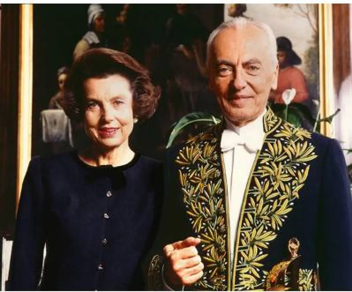 والد ووالدة فرانسوا. بيتنكورت