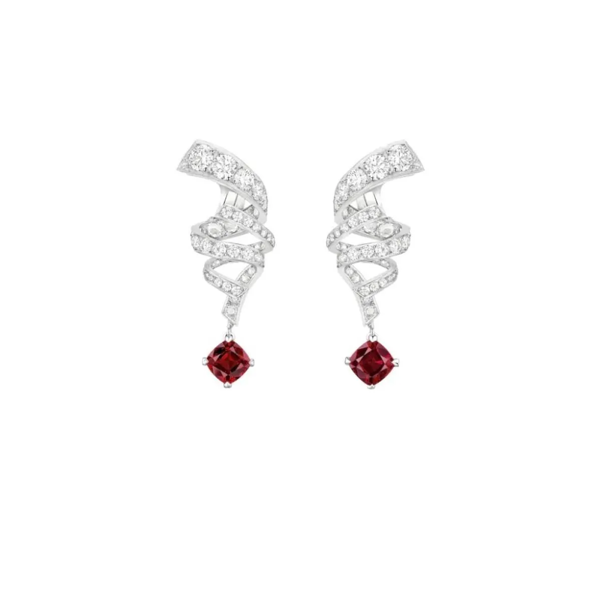 أقراط Torsade de Chaumet earrings من شوميه