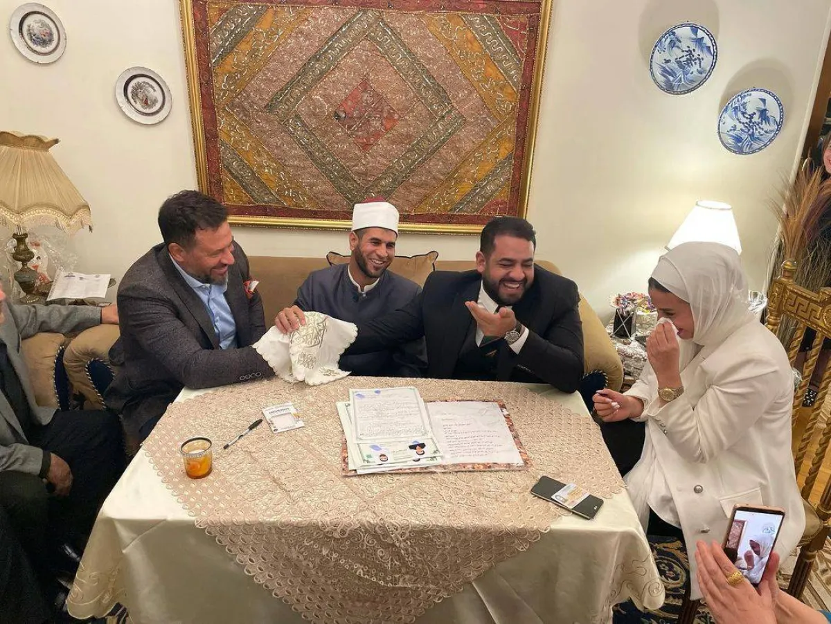 ماجد المصري وابنته ماهيتاب من مراسم عقد القران - الصورة من حسابه على انستغرام