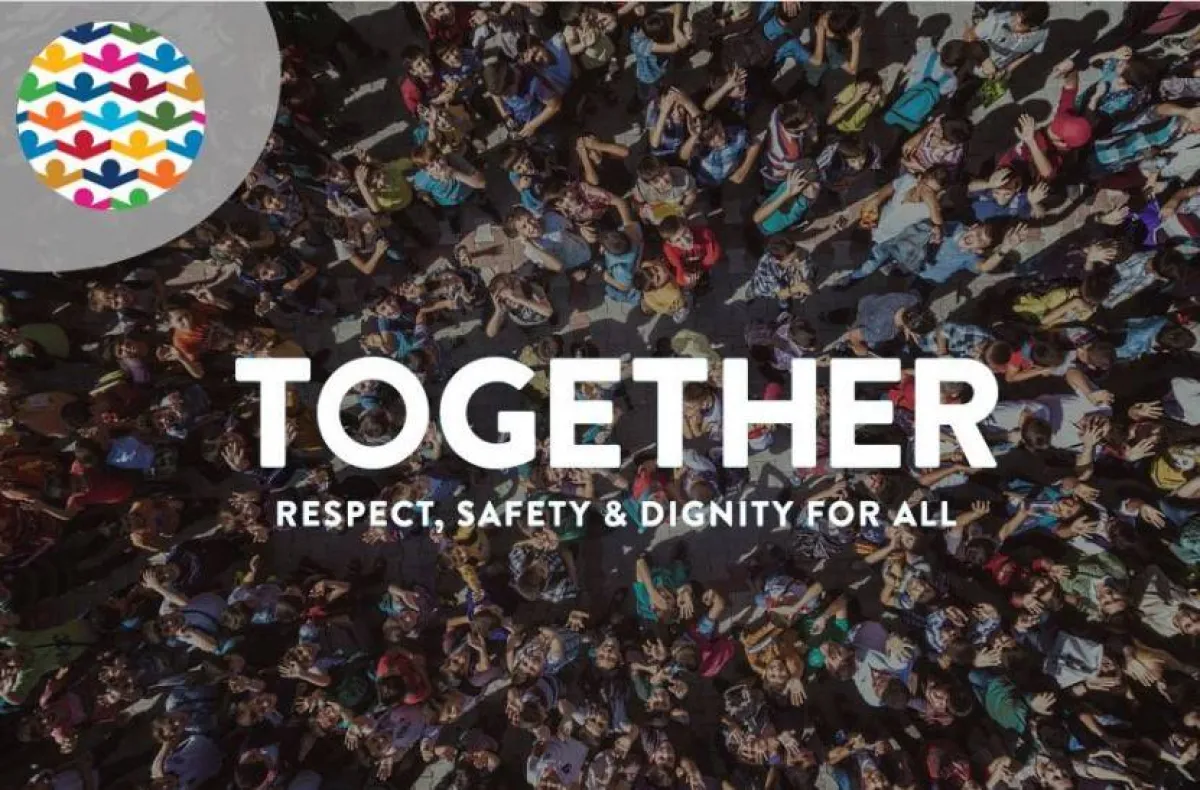 اليوم الدولي للتضامن الإنساني 2121