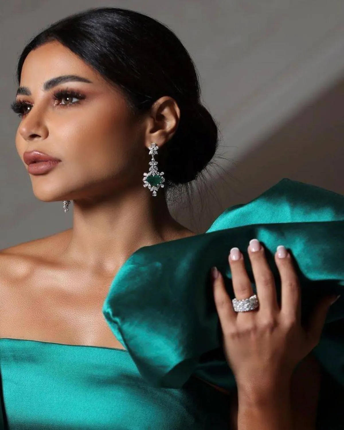 مهيرة عبدالعزيز بمجوهرات داماس