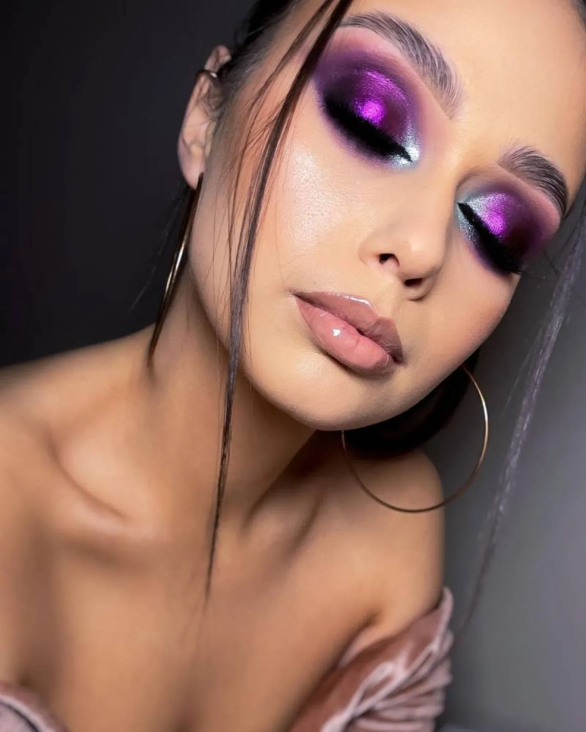 طرق تطبيق مكياج