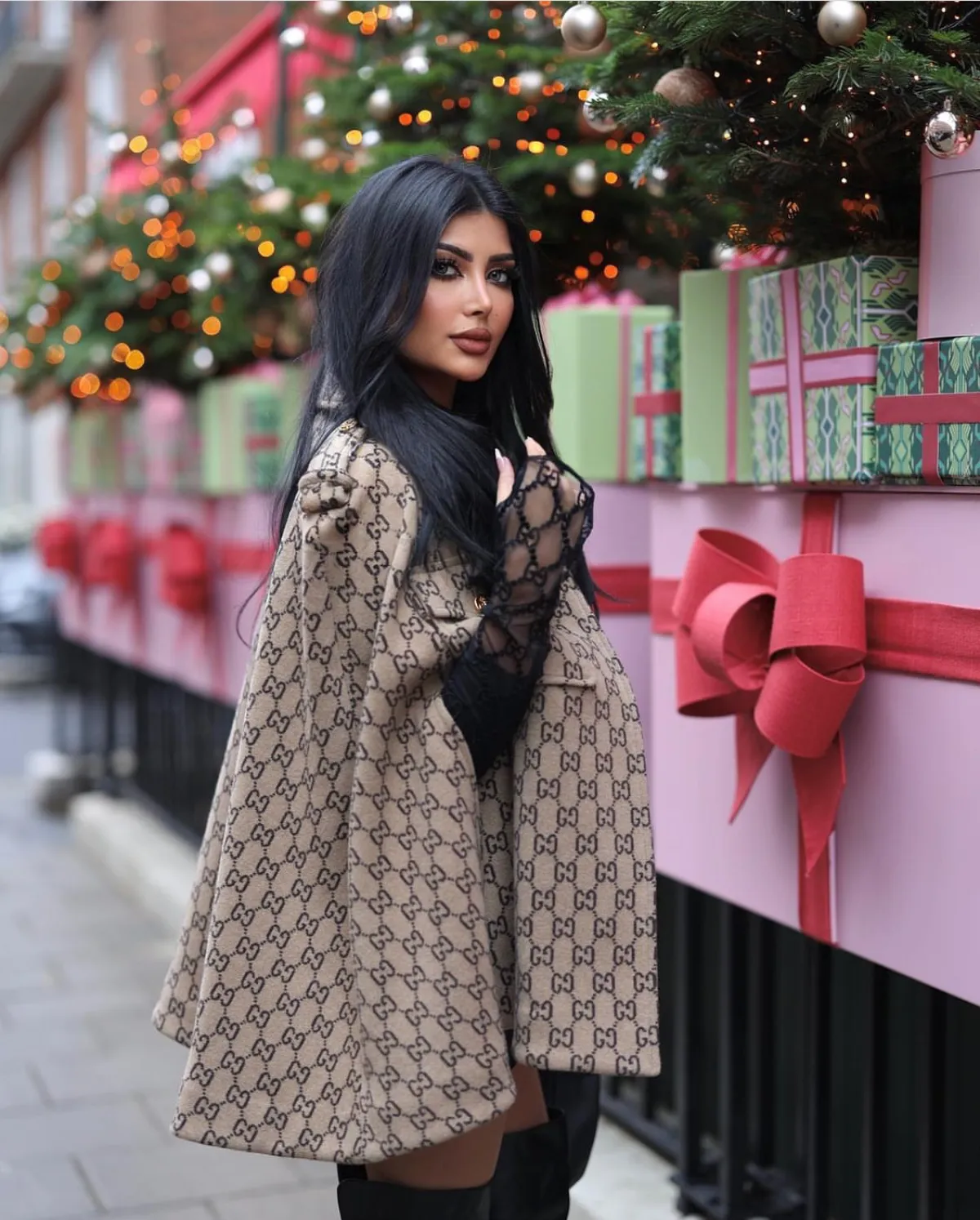 ملكة كابلي - الصورة من حسابها على الانستجرام