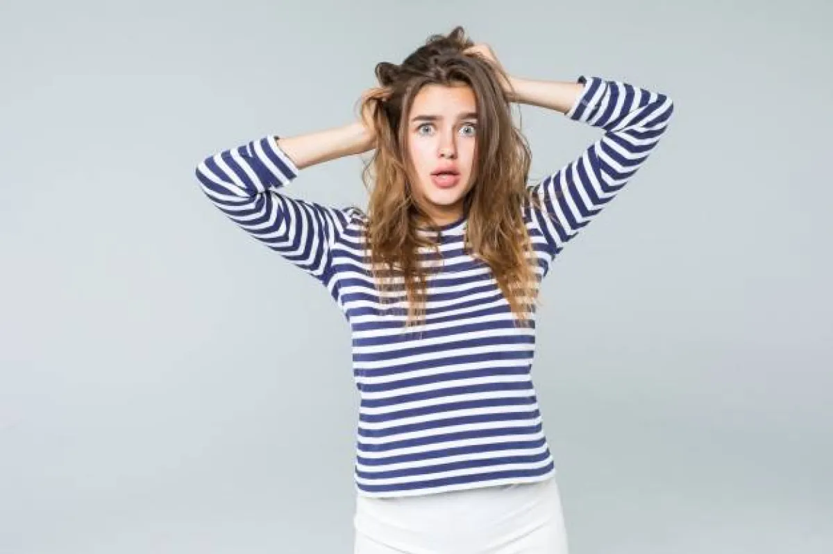 غالبية مرضى اضطراب نتف الشعر، من المراهقين والشباب