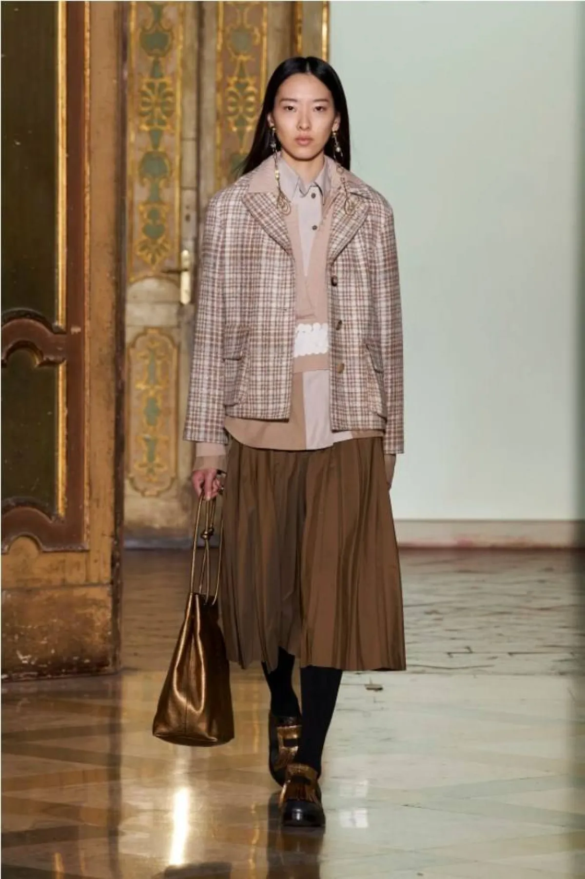 موديلات جاكيتات مربّعة من سيفيديني  Cividini