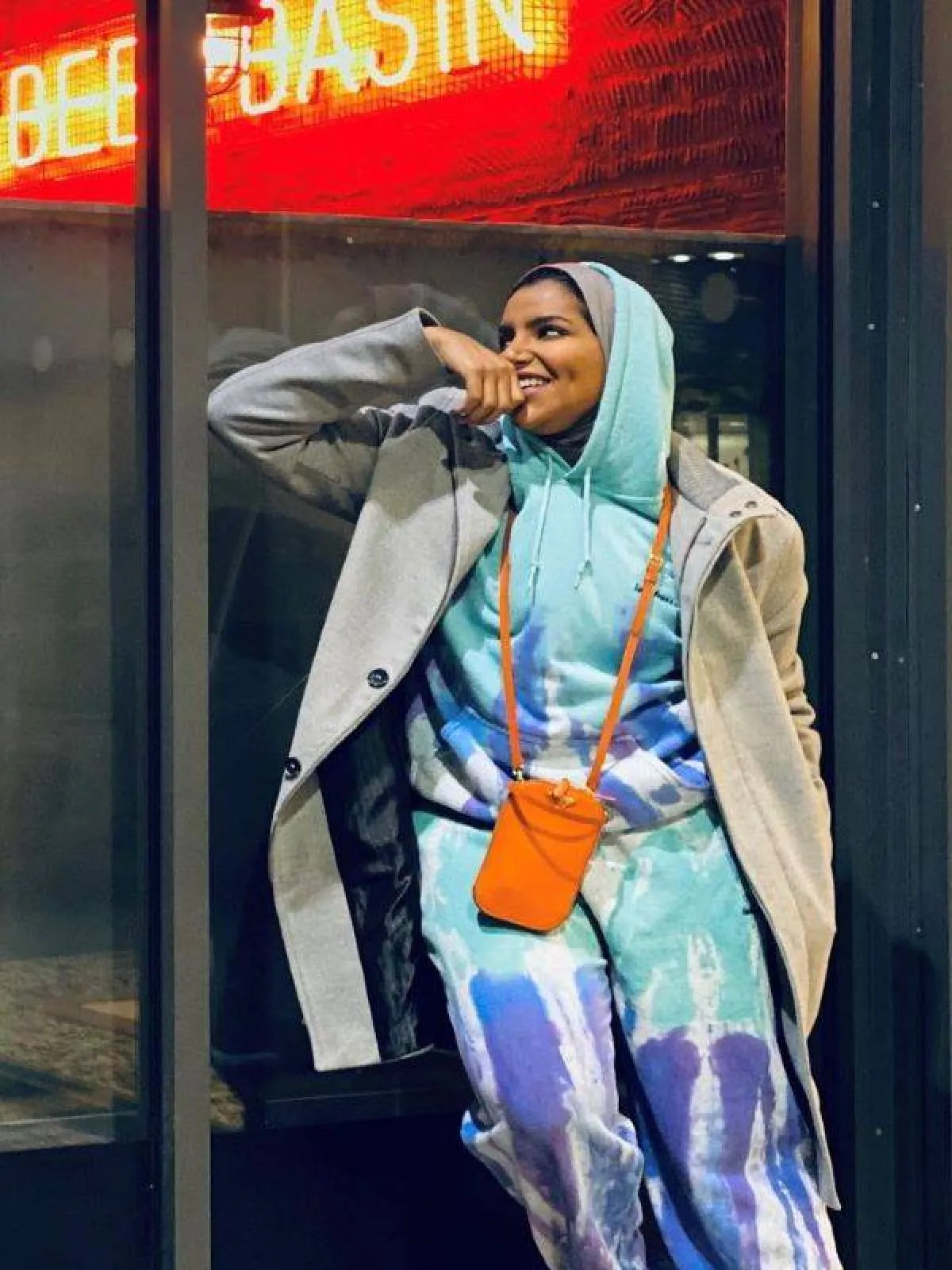 الاء الهندي باطلالة كاجوال