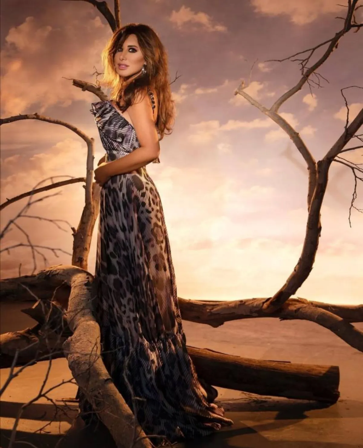 فساتين النجمات بالنقوش البريّة