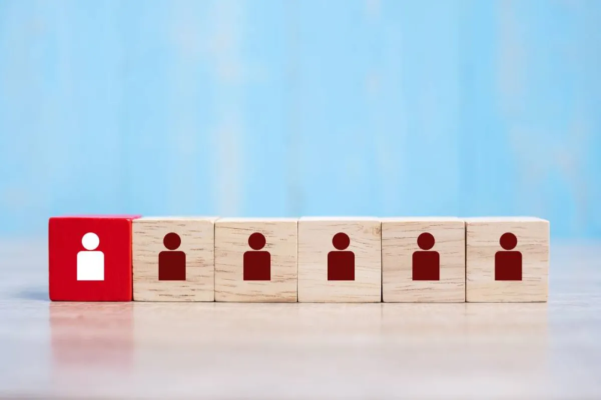 القائد يقدر على التأثير في الآخرين